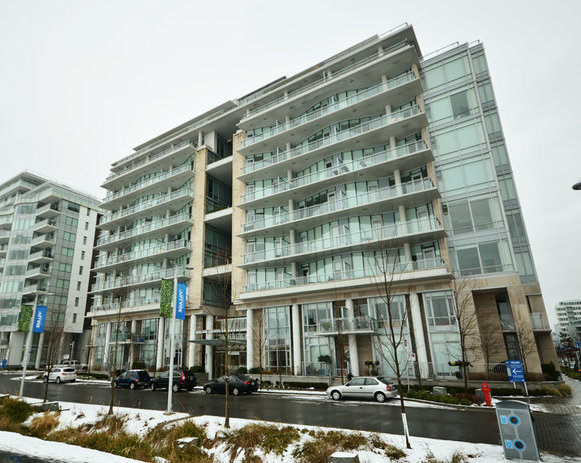 Kayak - Village on False Creek photo 3