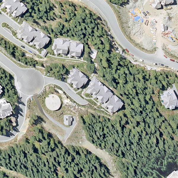 Photo 3 — click to view The Bluffs photo 3