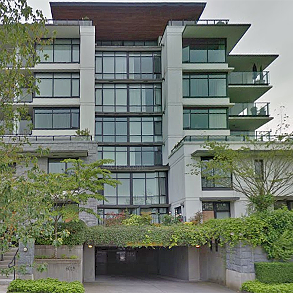 Photo 5 — click to view Argyll House West photo 5