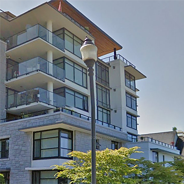 Photo 2 — click to view Argyll House West photo 2