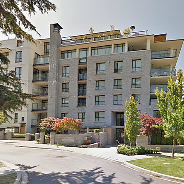 Photo 3 — click to view Argyll House West photo 3