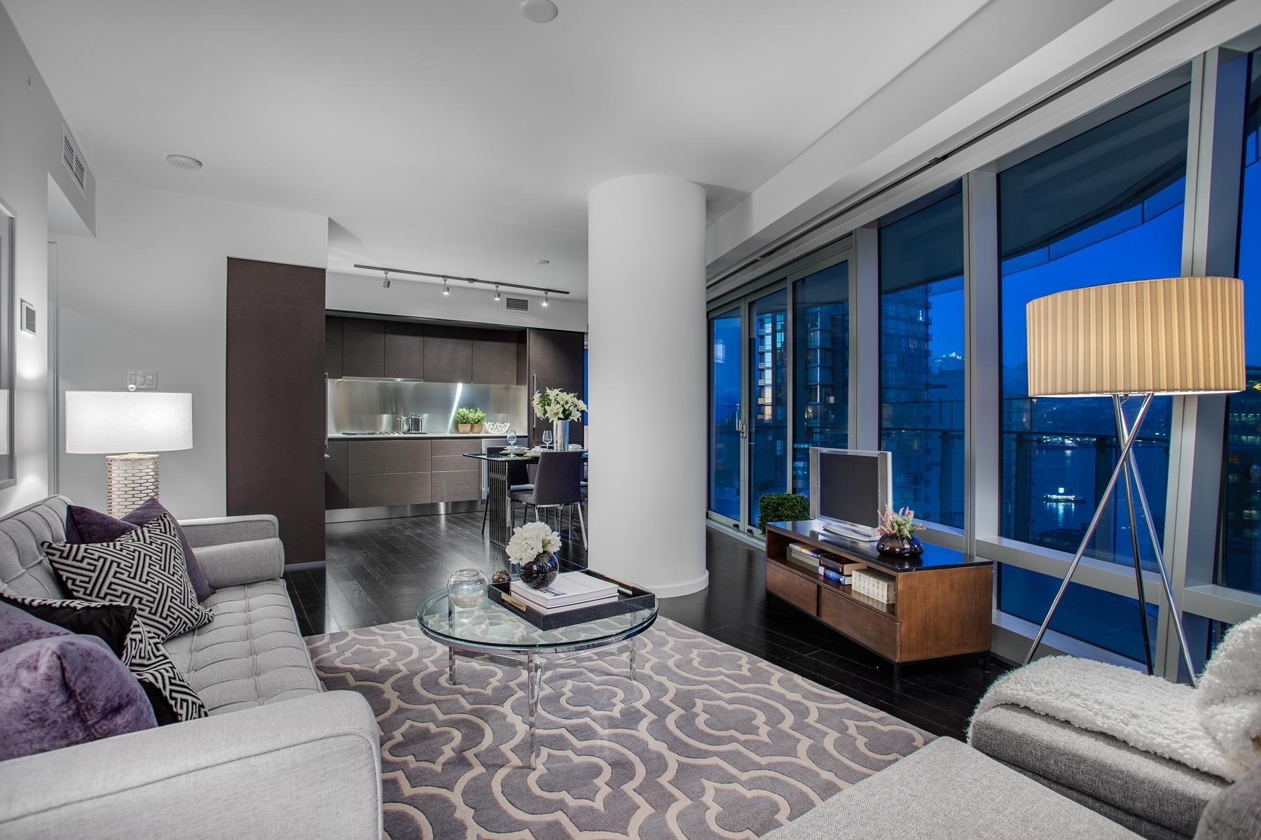 Trump International Hotel & Tower photo 25