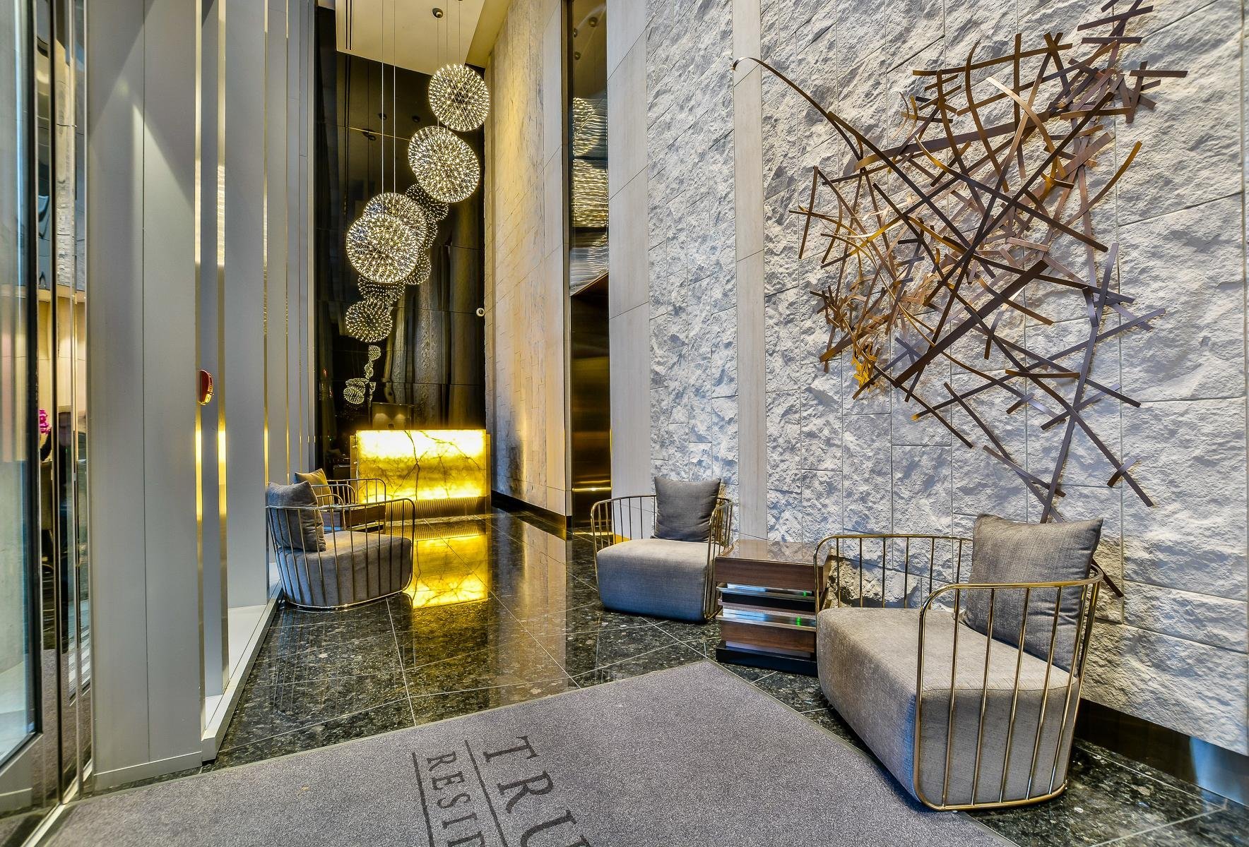 Trump International Hotel & Tower photo 19