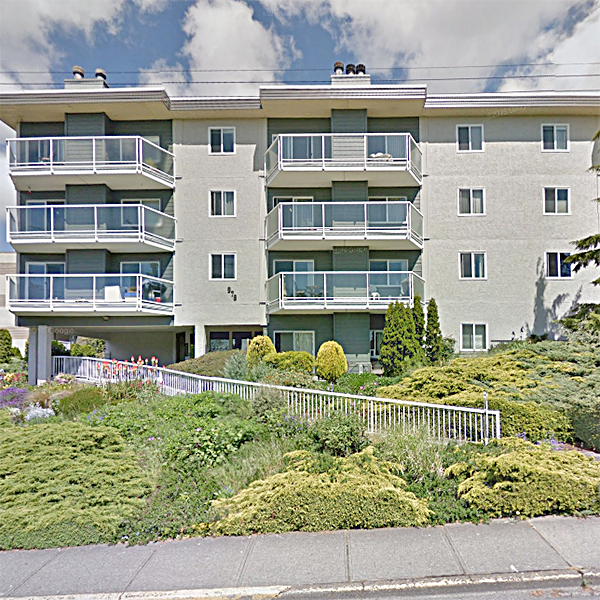 Inverness Court photo 2