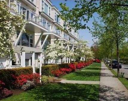 Riverside Gardens photo 2