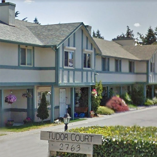 Tudor Court photo 2