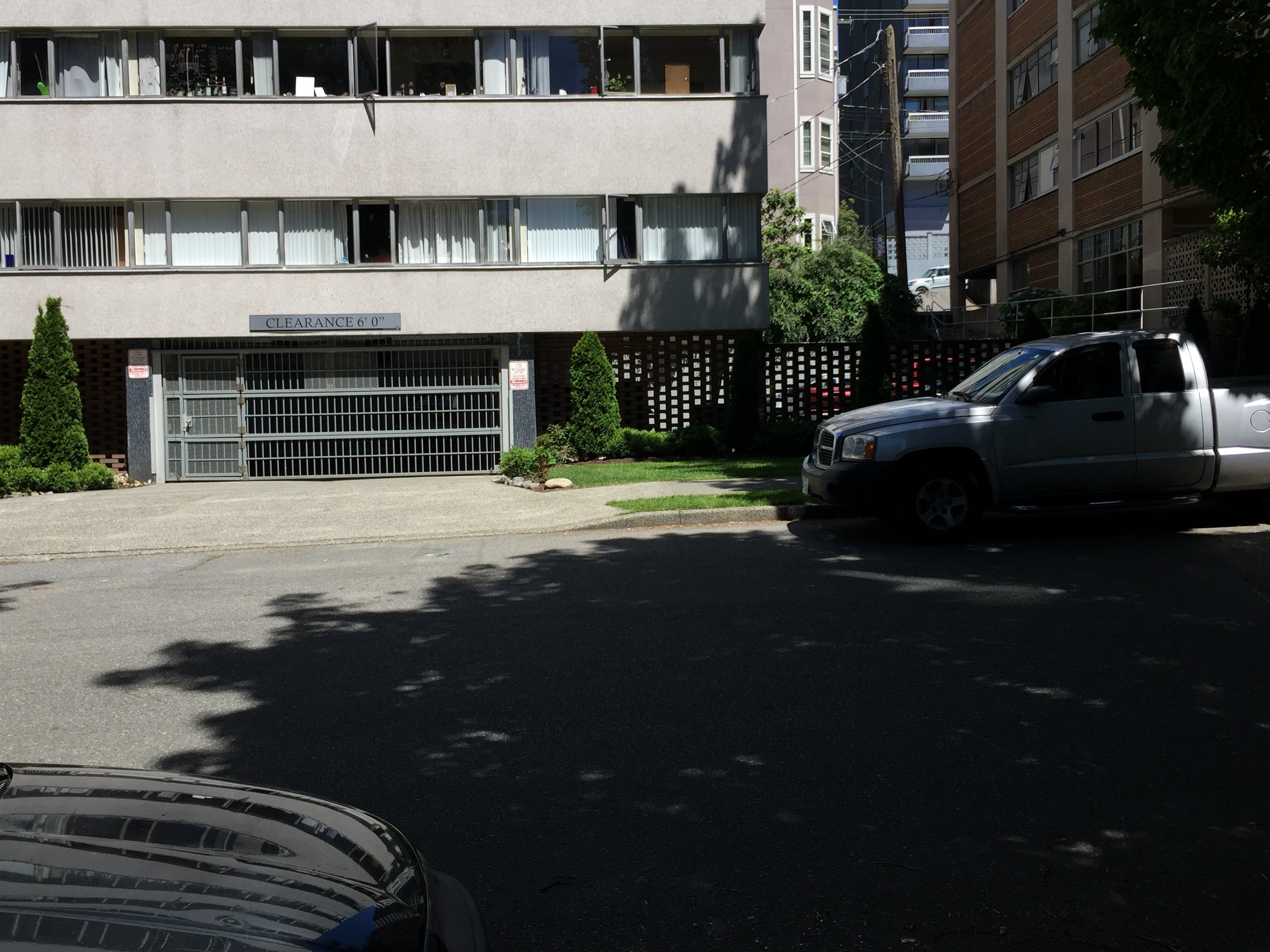 Photo 22 — click to view Harwood House photo 22