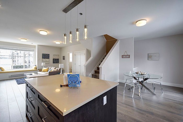 Mount Waddington Estates photo 11