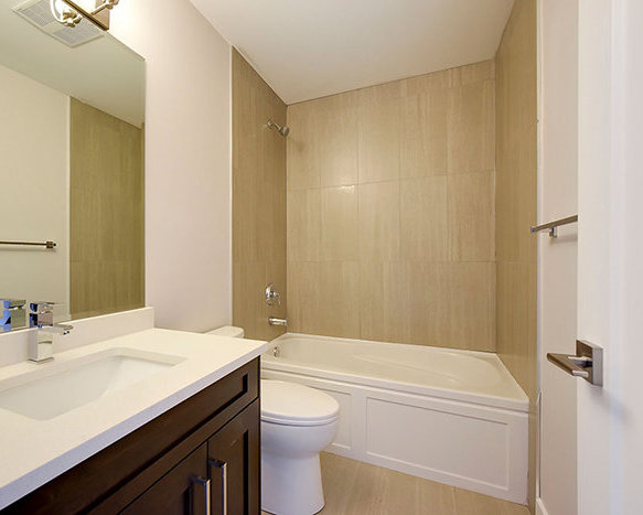 Photo 25 — click to view Mount Waddington Estates photo 25