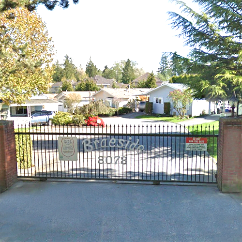 Photo 1 Braeside Village photo 1