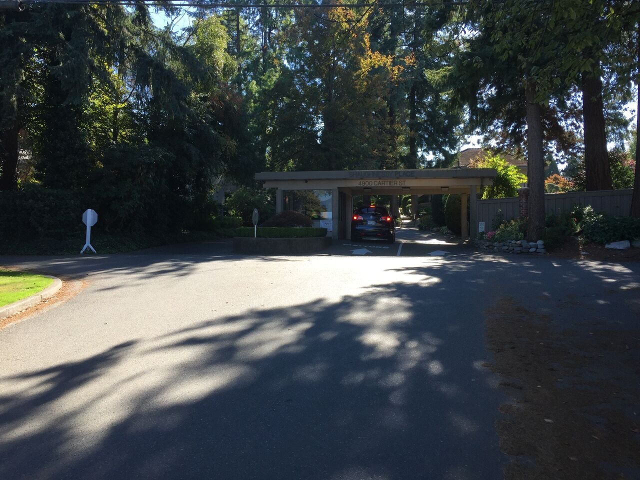 Shaughnessy Place II - Townhouses photo 6