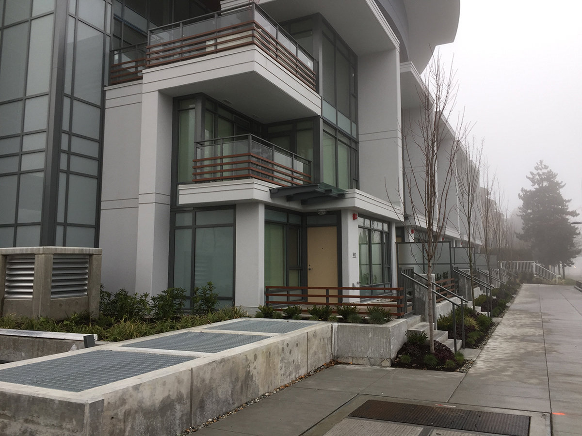 Photo 9 The Park Metrotown photo 9