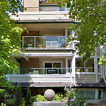 Photo 3 Parkgate Manor photo 3