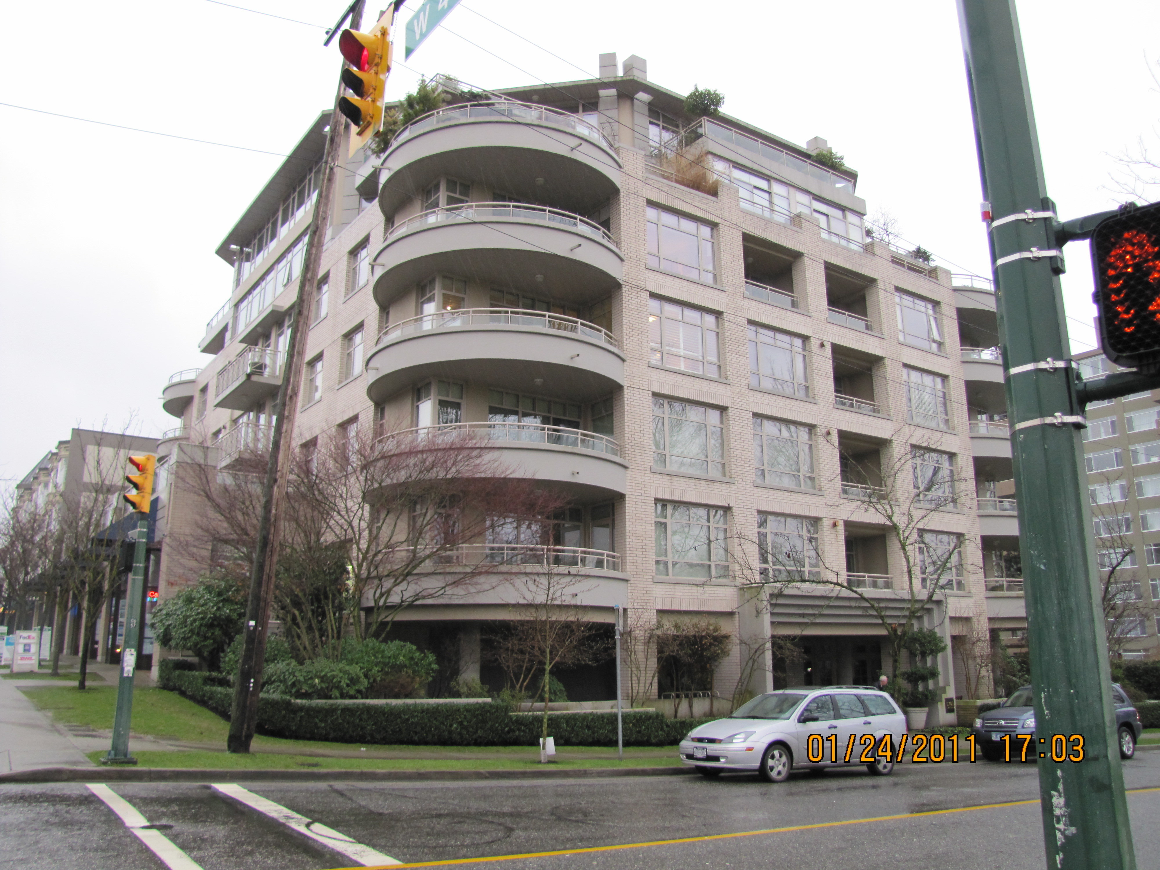 Elm Park Place photo 2