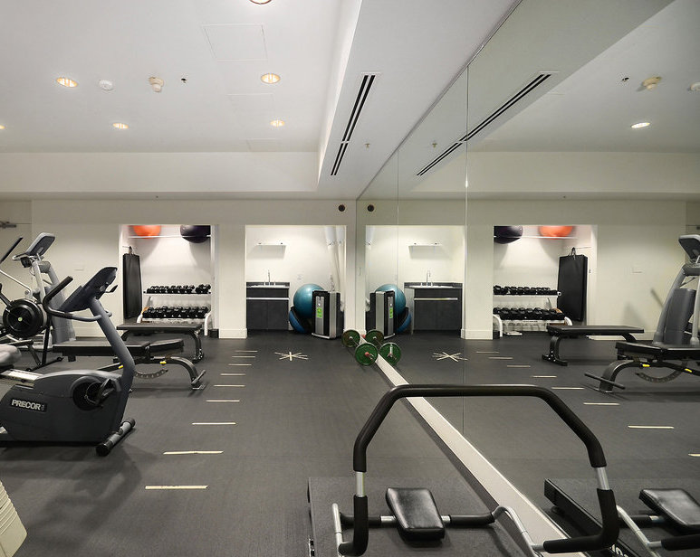 Photo 7 — click to view The Peninsula photo 7