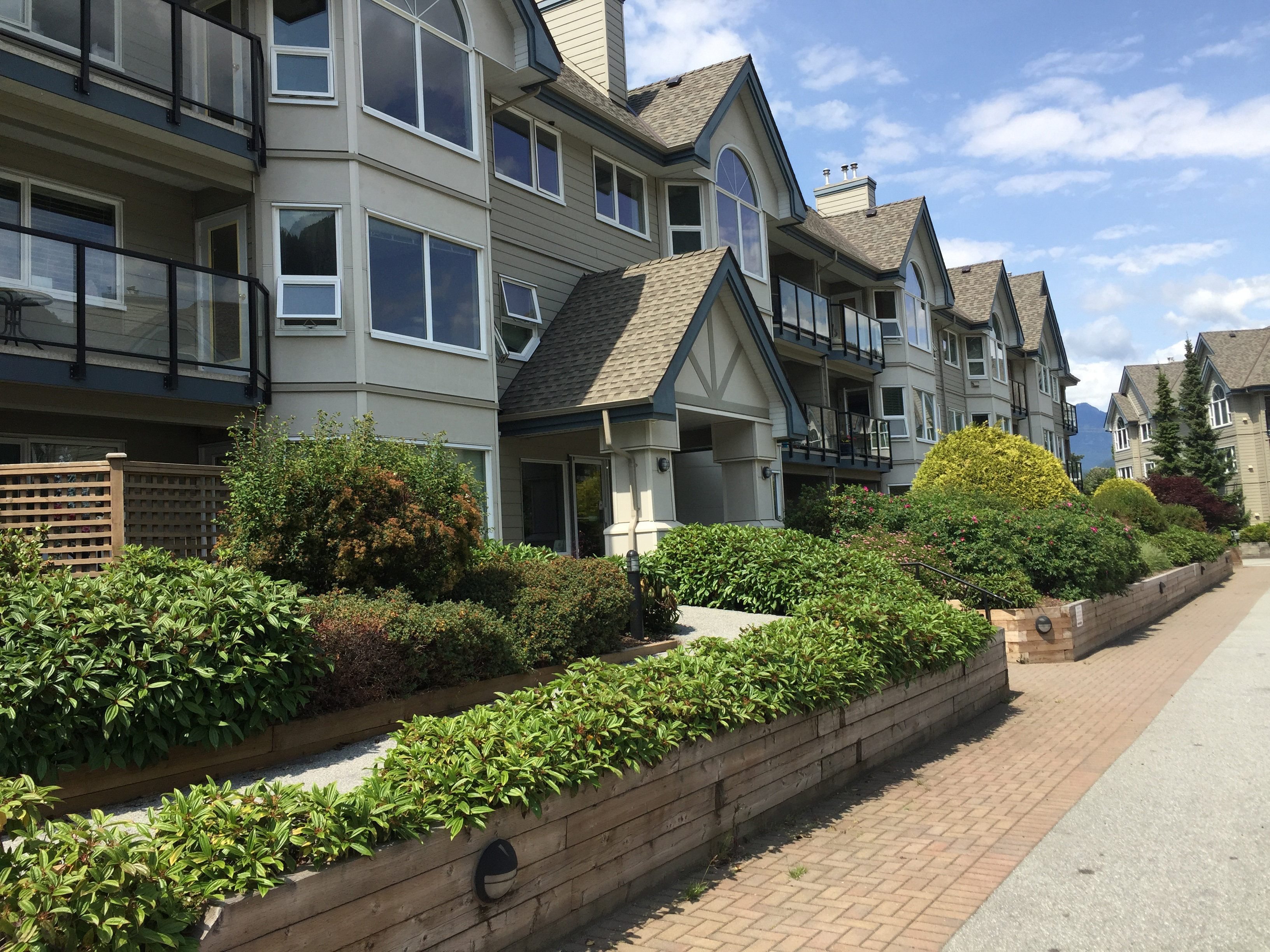 Marina Estates photo 8