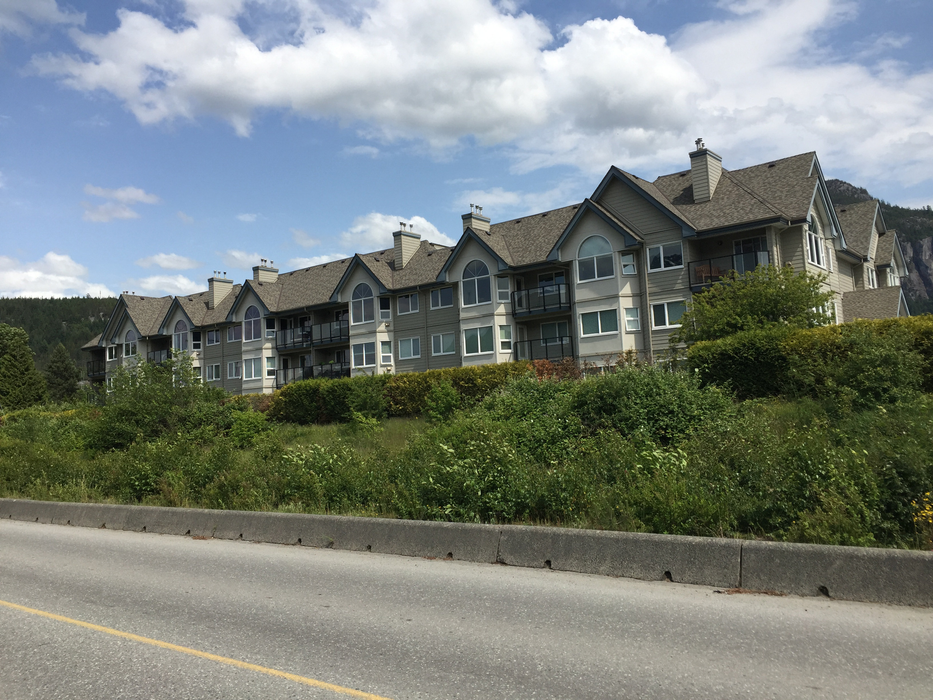 Marina Estates photo 13