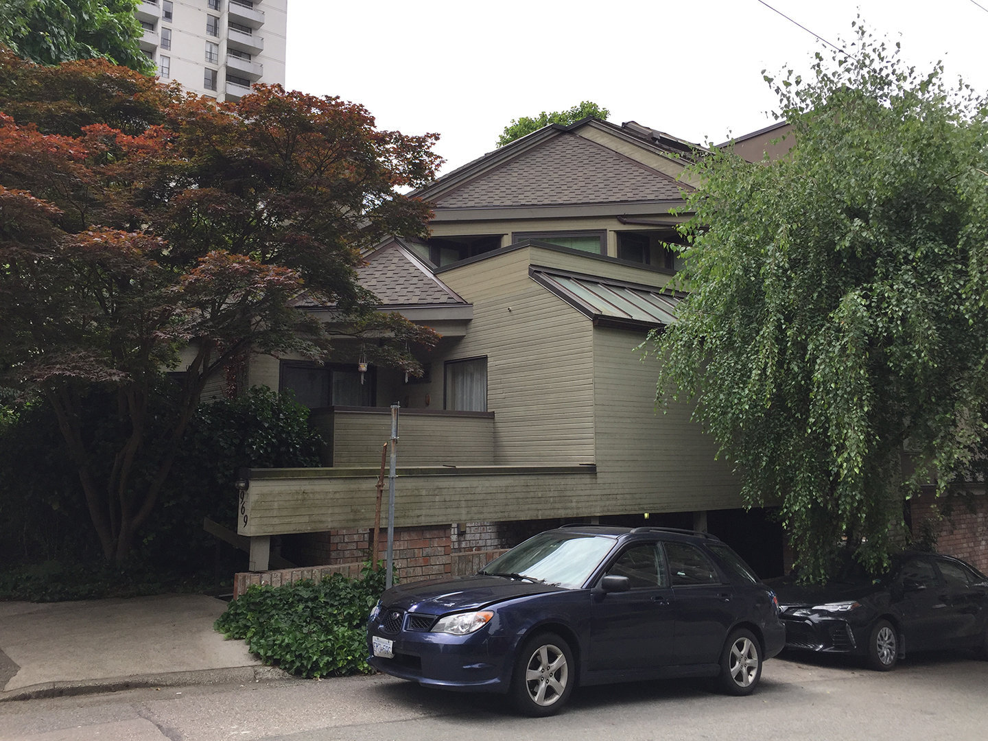 969 Jervis photo 2