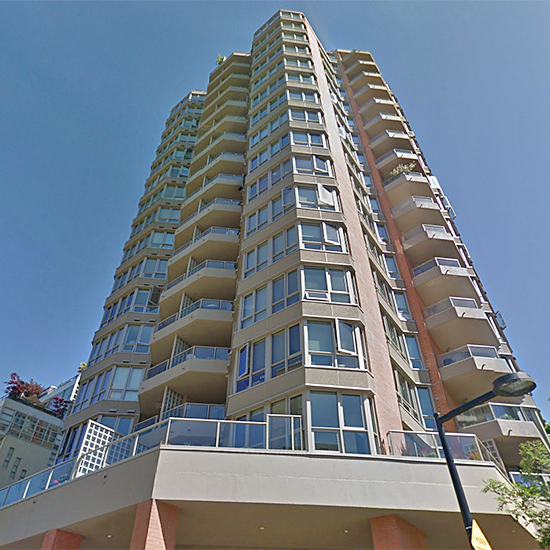 Photo 3 — click to view Seawalk North photo 3