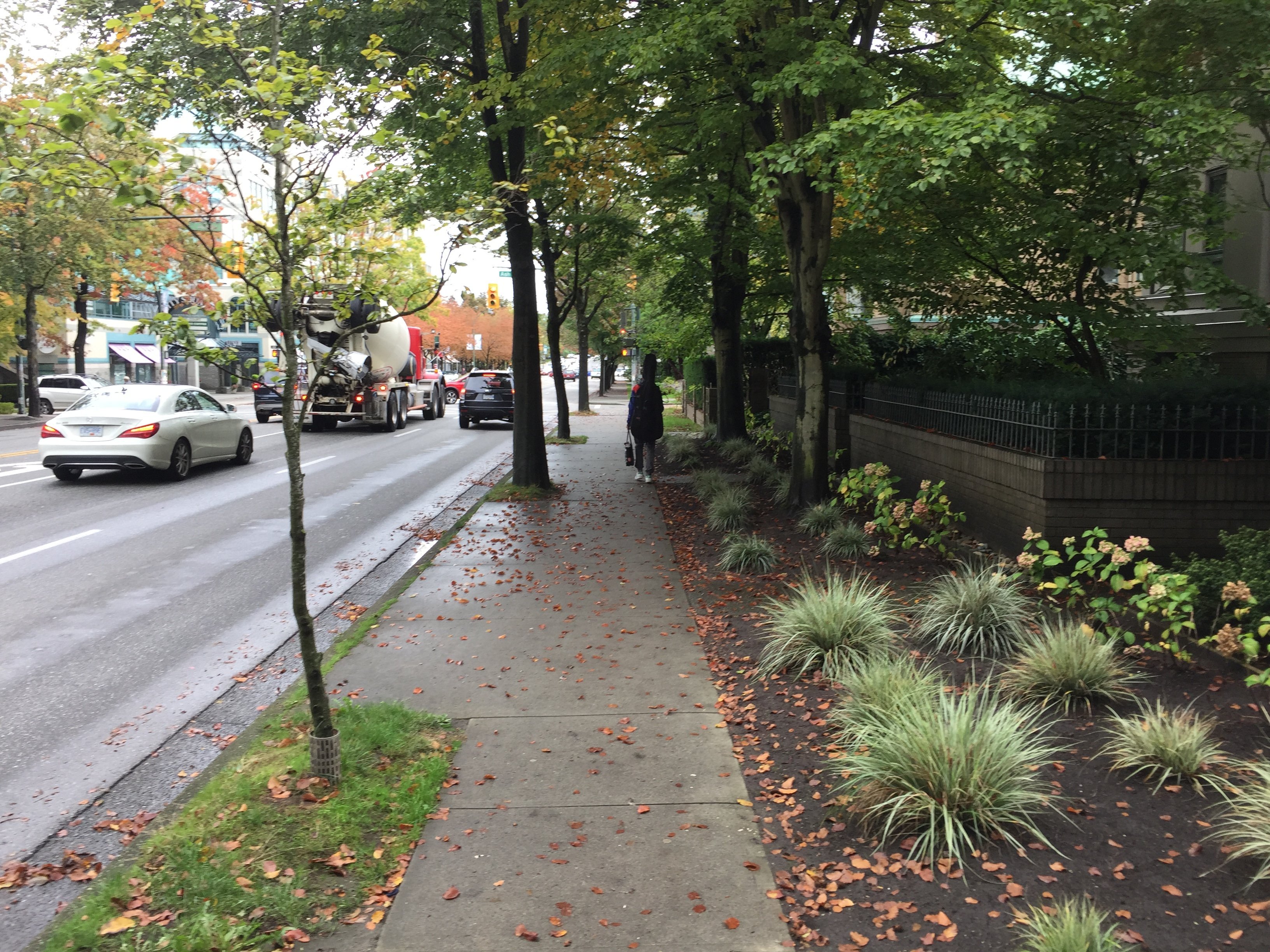 Photo 6 Connaught Gardens photo 6