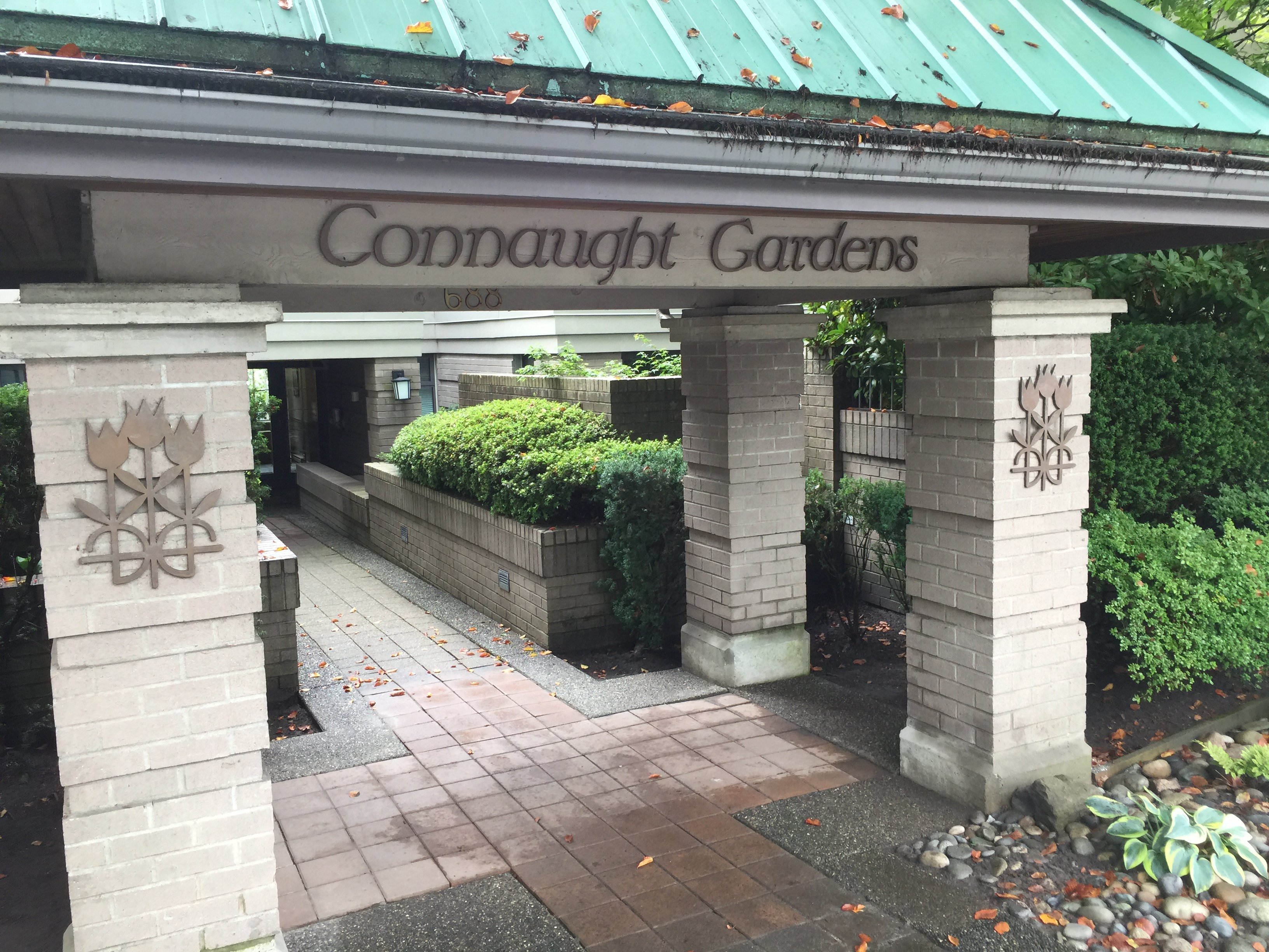 Photo 9 Connaught Gardens photo 9