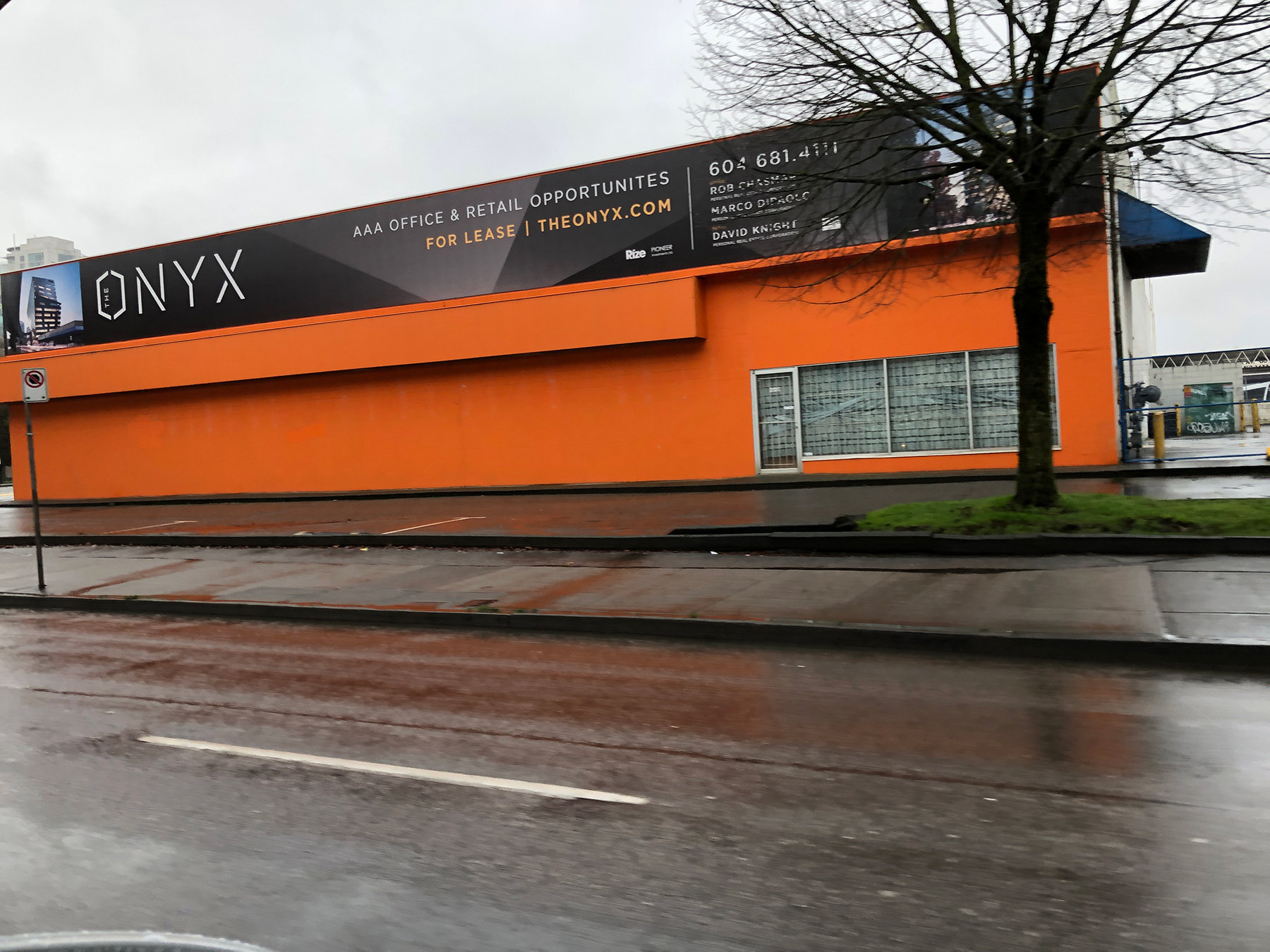 The Onyx photo 9