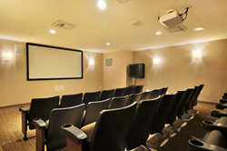 Photo 11 — click to view Mariner photo 11