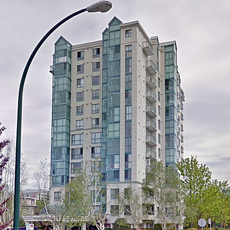 Photo 3 Shaughnessy Gate photo 3