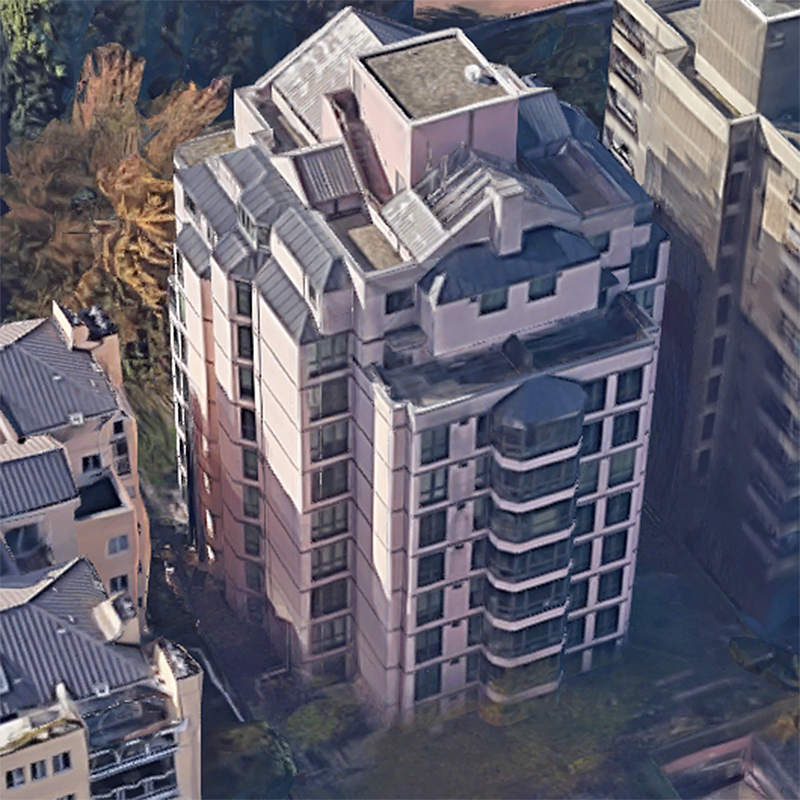 Photo 4 — click to view The Dorchester photo 4