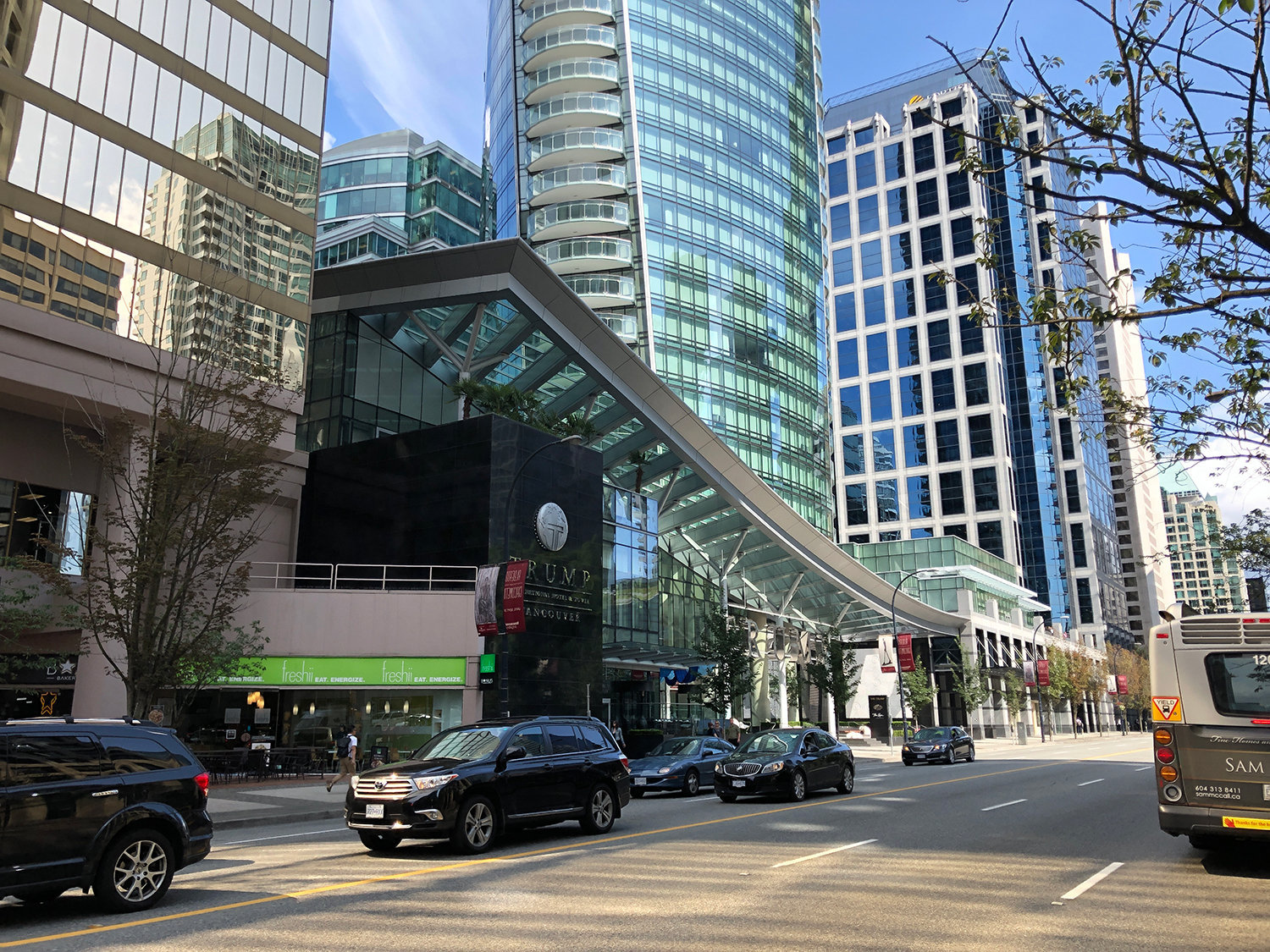Trump International Hotel & Tower photo 59