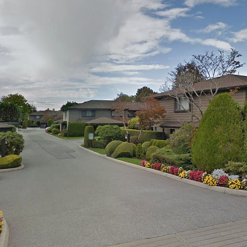Maple Village photo 3