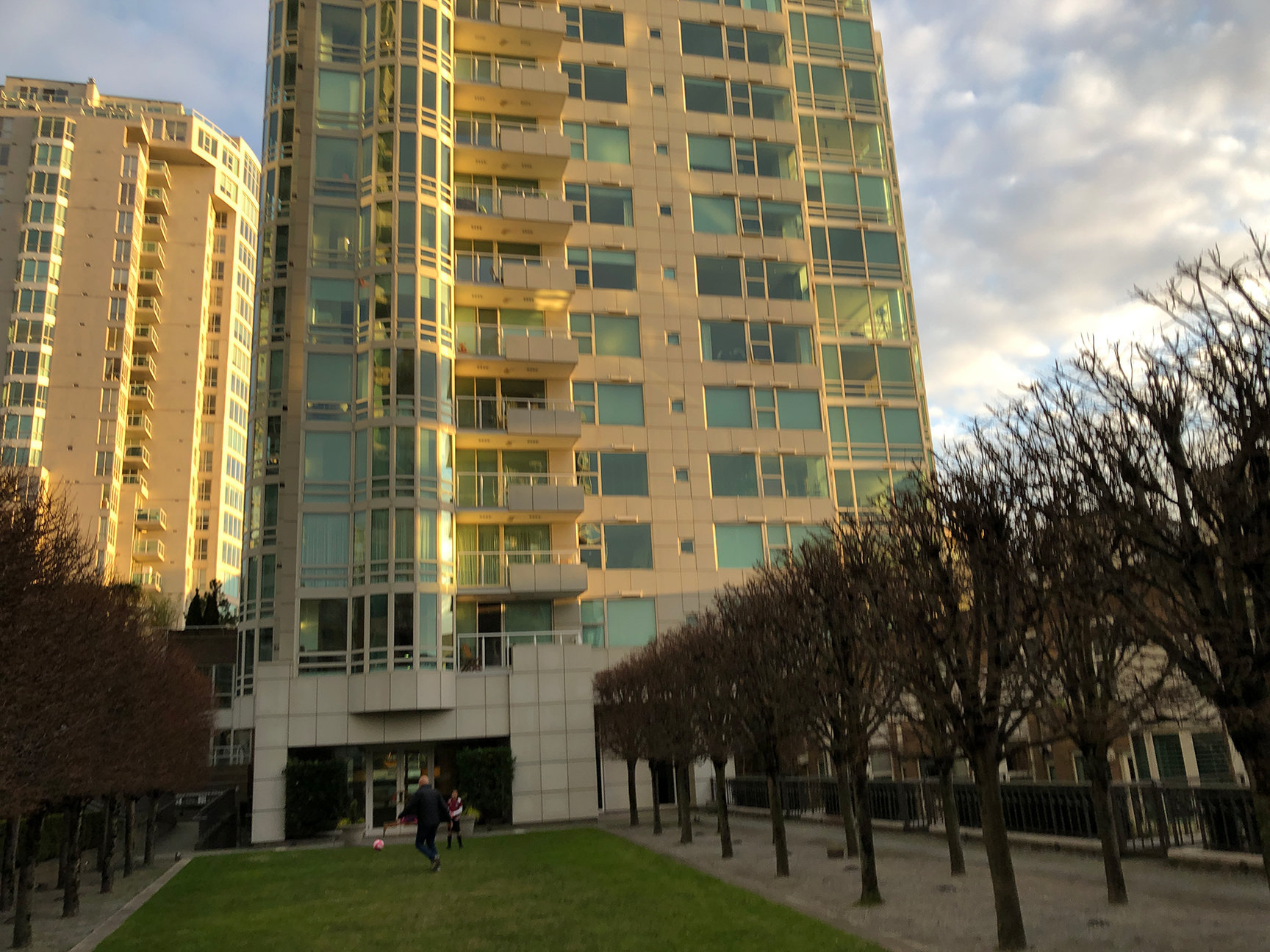 Photo 8 Ocean Tower At 888 Beach photo 8