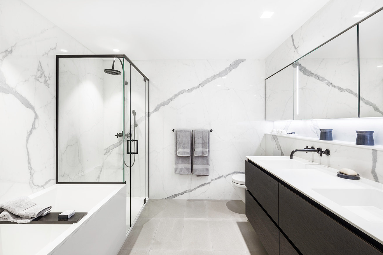 Photo 3 — click to view Cardero photo 3