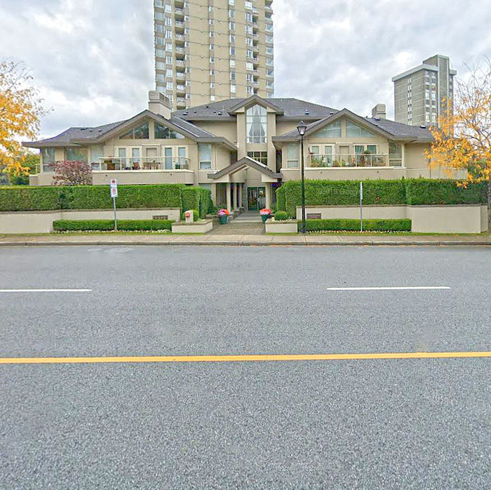 Stratford Court