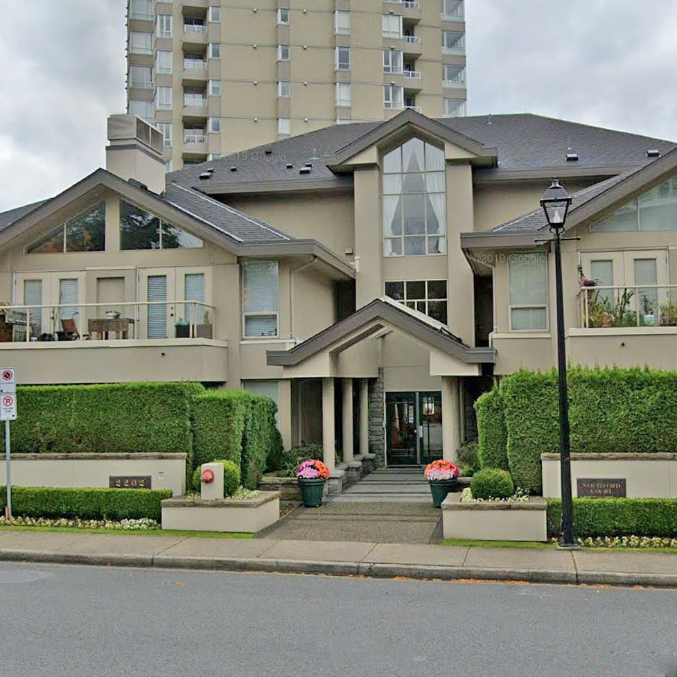 Stratford Court photo 3