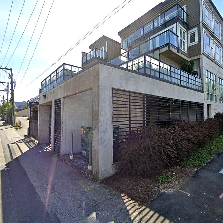 Hastings Court photo 5