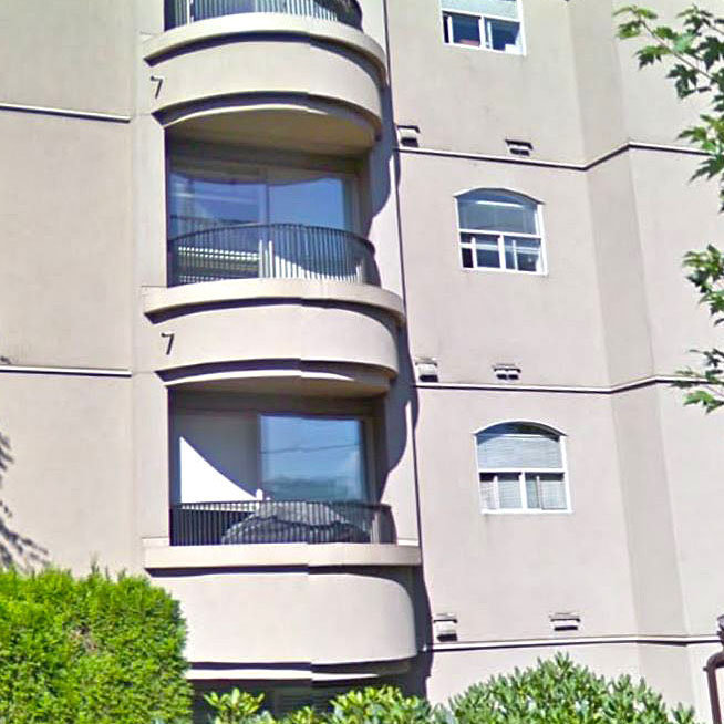 San Remo Court photo 9