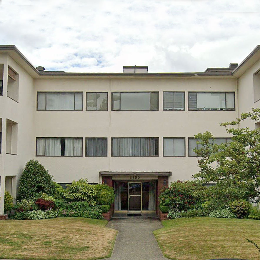 Charlton Court photo 2