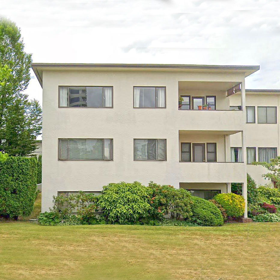 Charlton Court photo 4