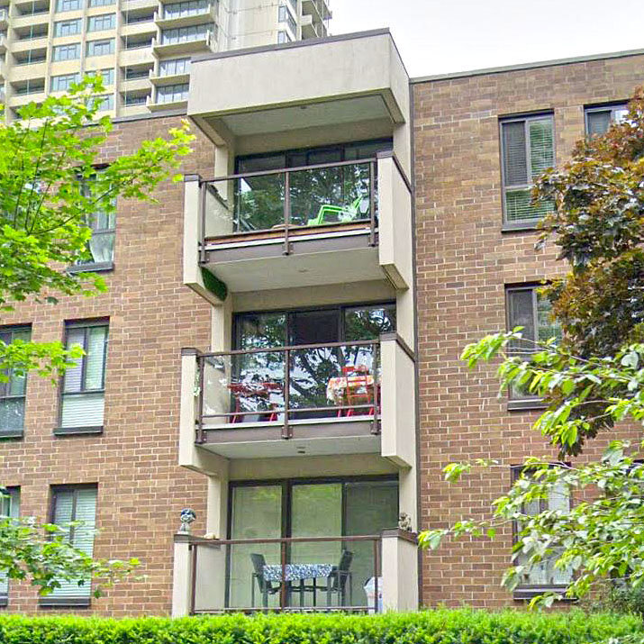 Regency Terrace photo 4