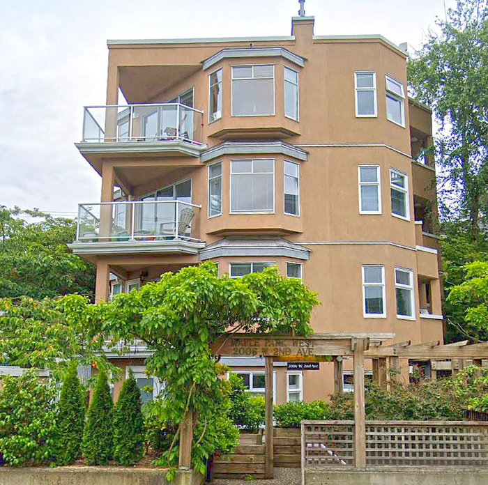 Maple Park West
