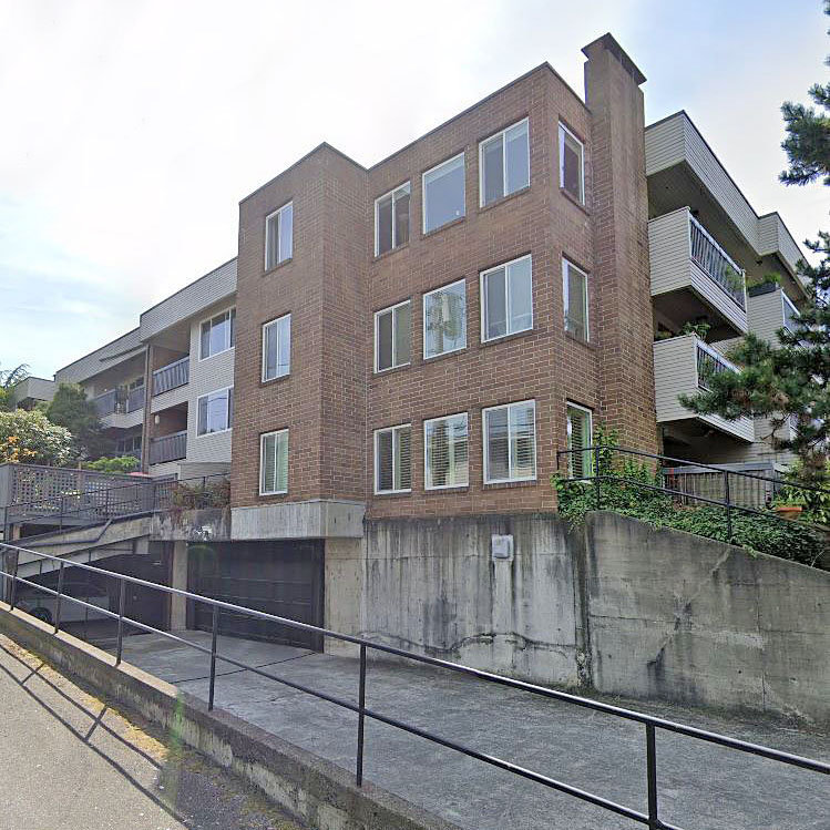 Photo 2 — click to view Cambridge Court photo 2