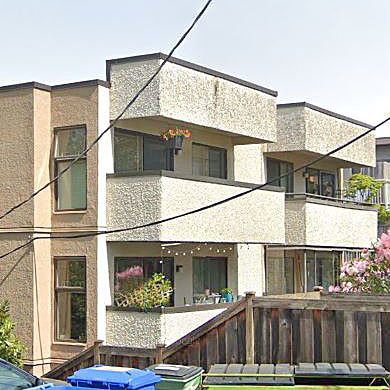 Photo 2 Landmark Edgewater photo 2