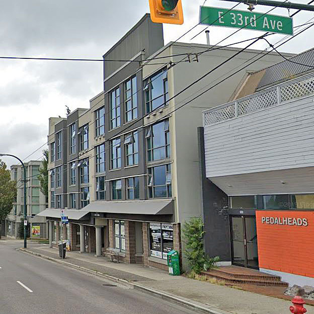 Photo 3 Fraserview Terrace photo 3