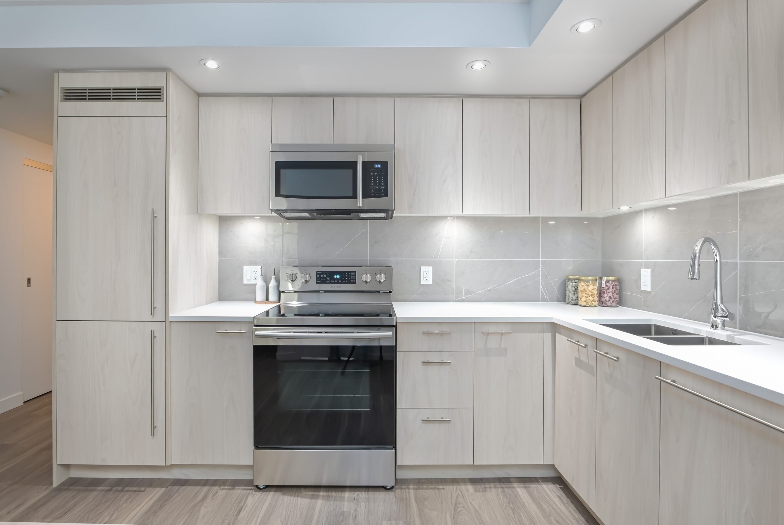 Photo 7 Capilano Residences photo 7