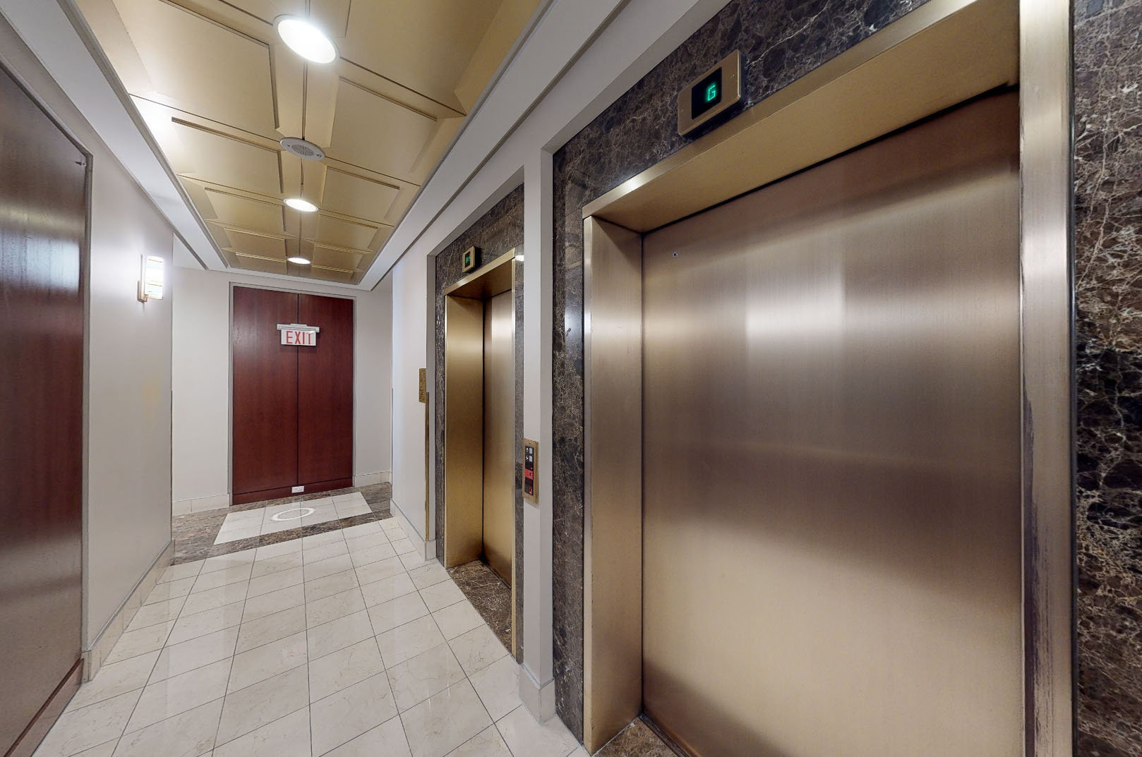 Crestmark I photo 13