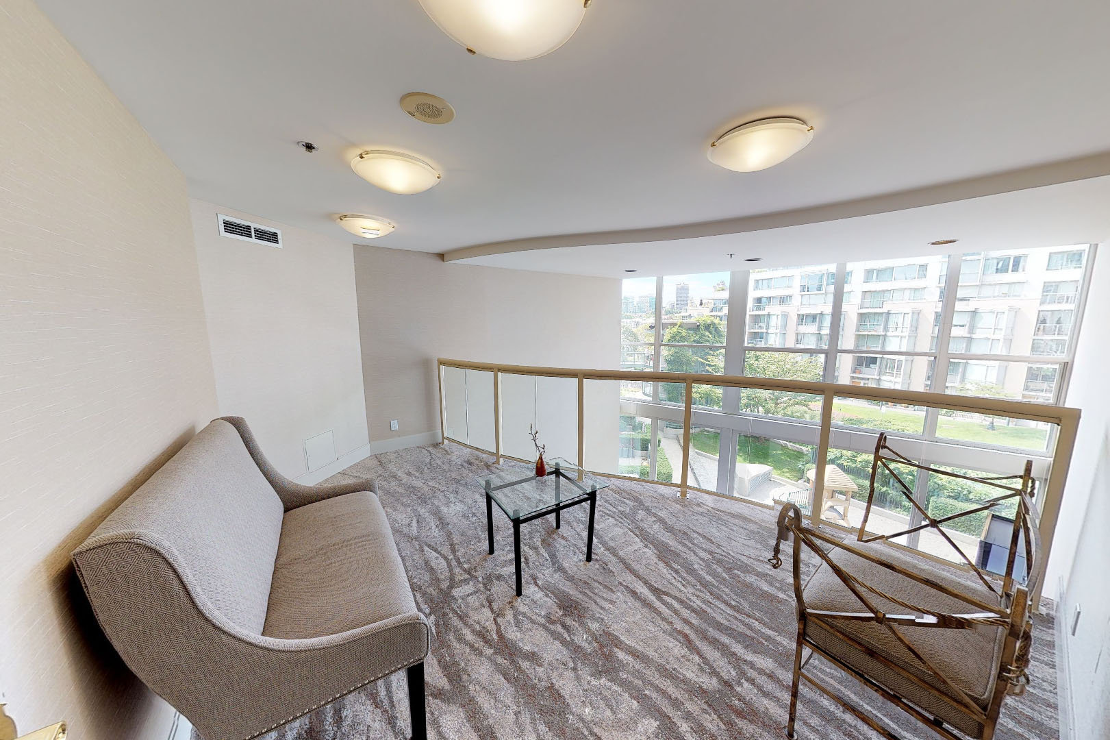 Crestmark II photo 12