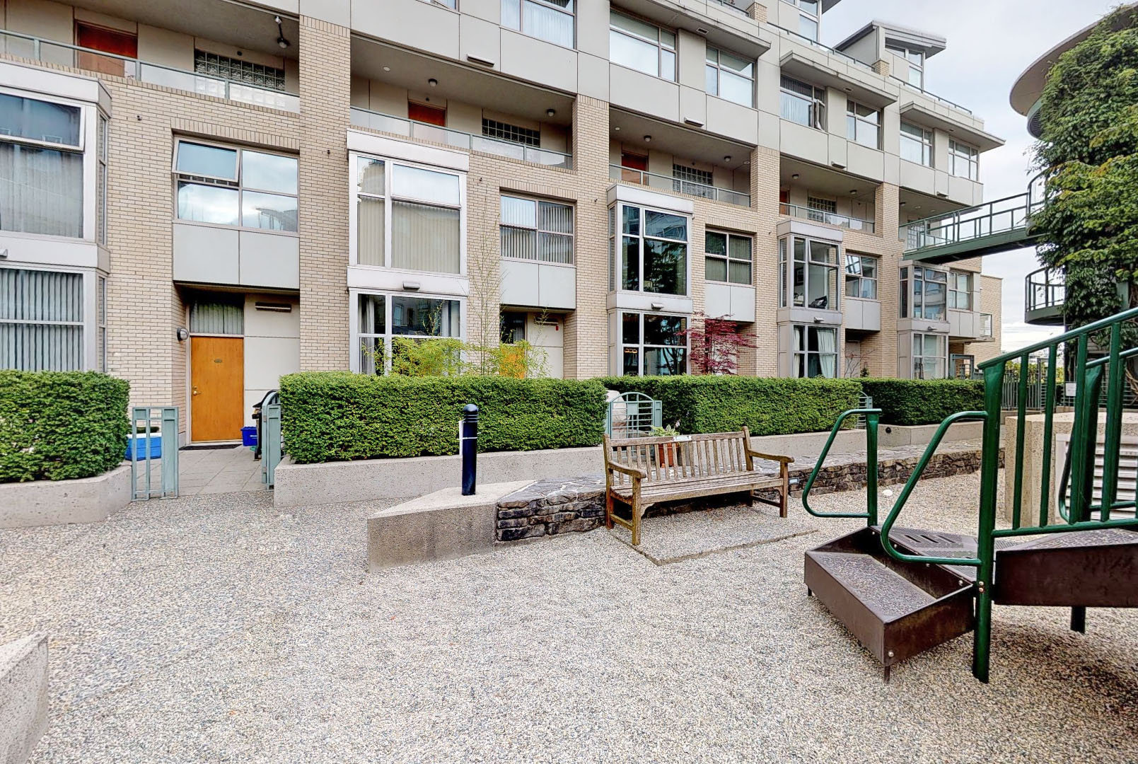 Crestmark II photo 11