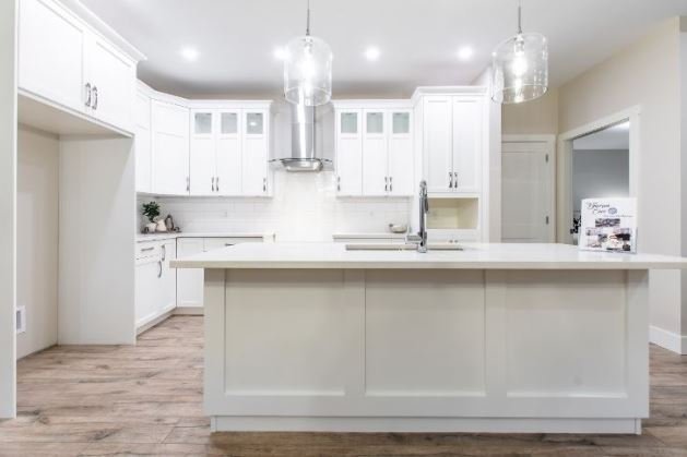 Emerson Cove photo 8