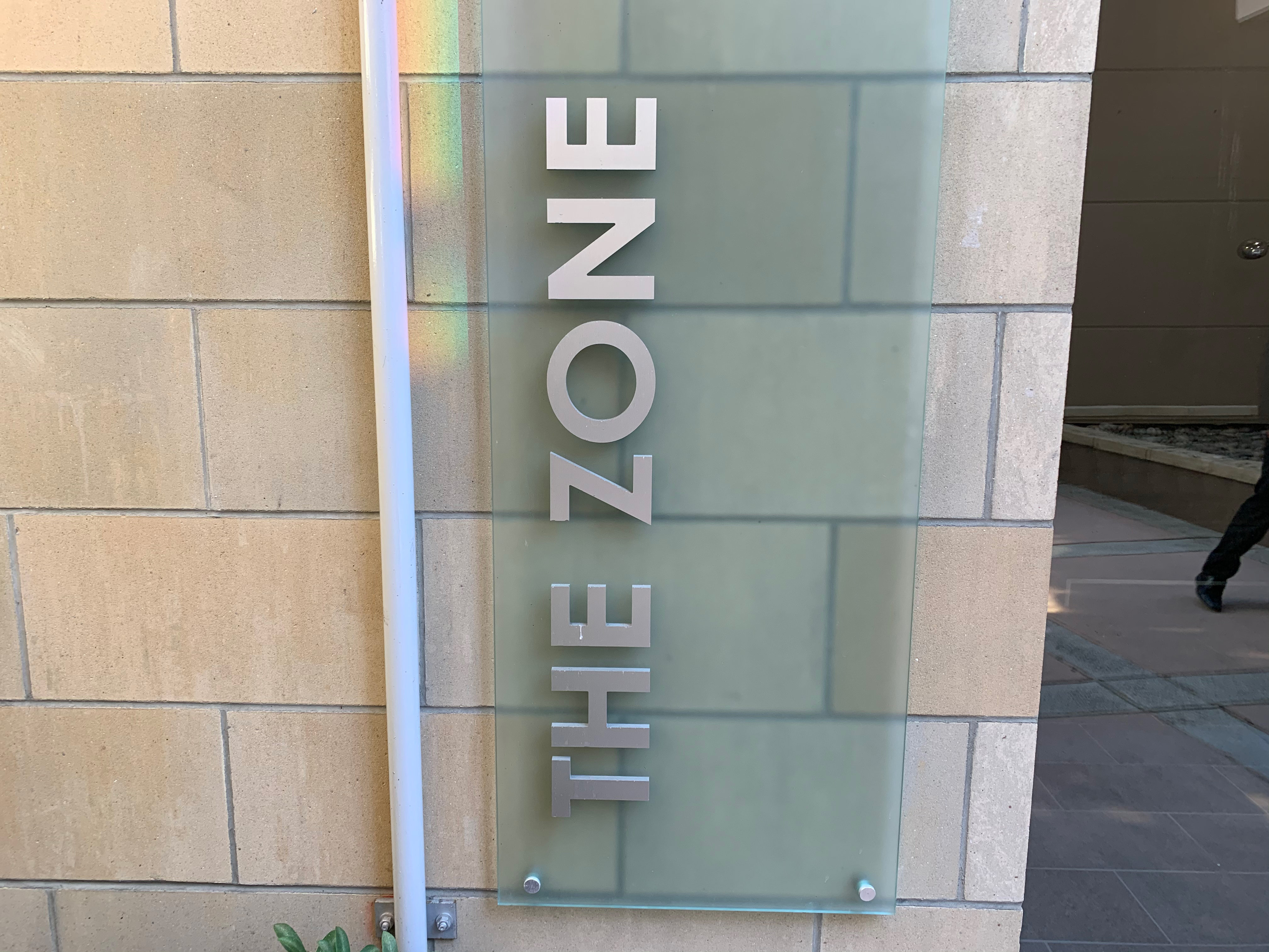Photo 9 The Zone photo 9
